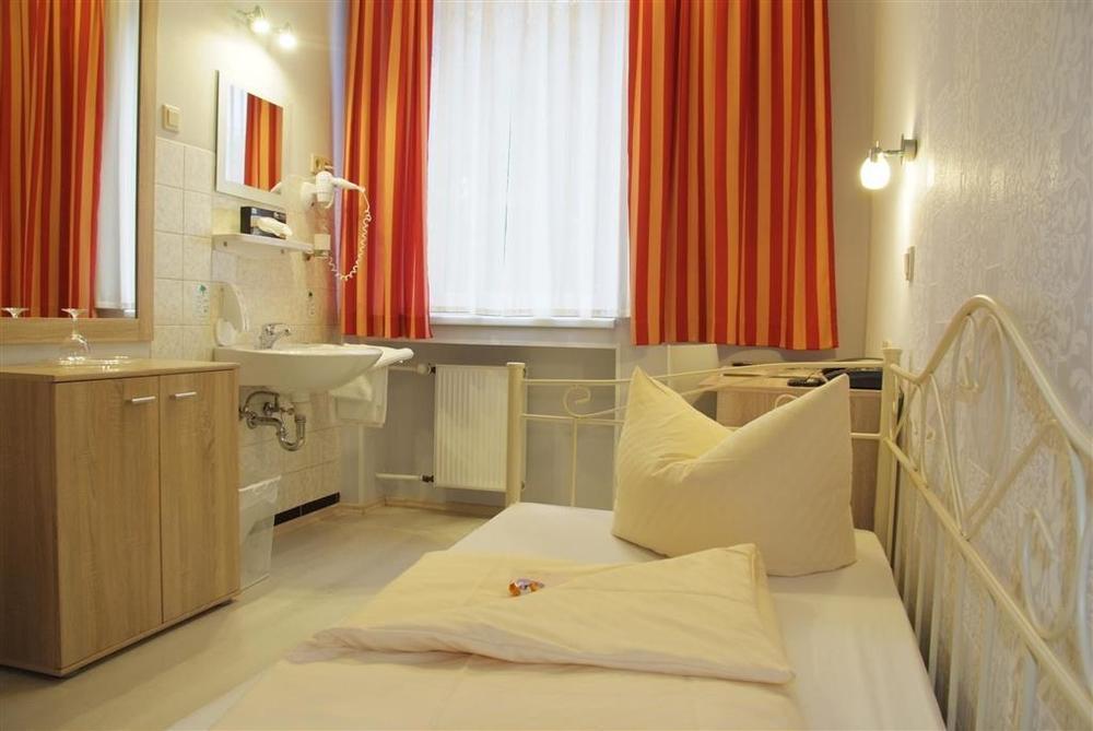 Arena Hotel Gelsenkirchen Quarto foto